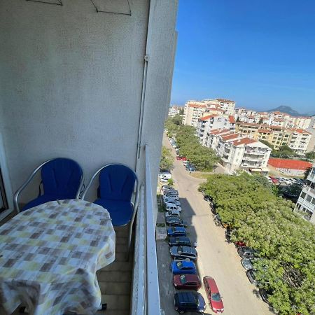 D&N Apartman Bar Exteriör bild
