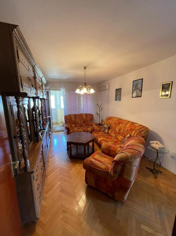 D&N Apartman Bar Exteriör bild