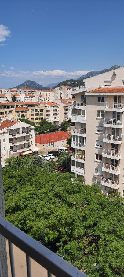D&N Apartman Bar Exteriör bild